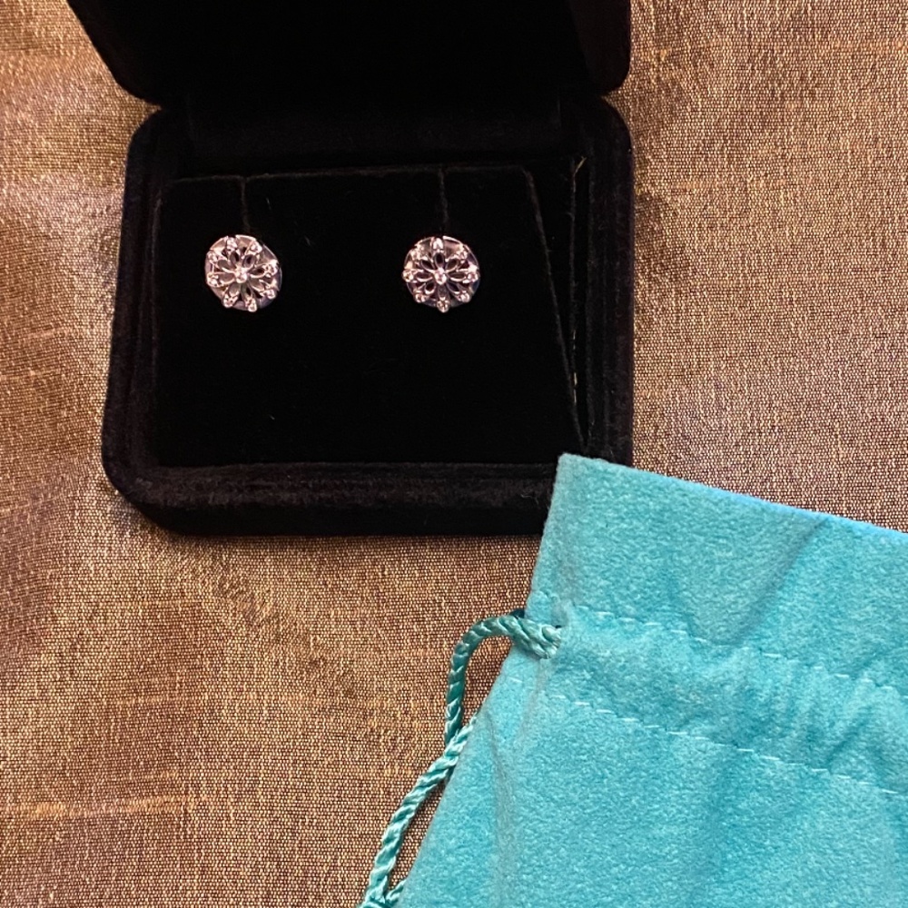 TIFFANY & CO 18KT DIAMOND EARRINGS DAISY FLORAL ZIEGFELD COLLECTION W/G 750
